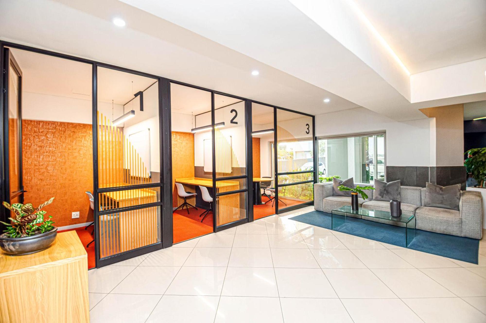 1 Bed Serene At The Bolton, Rosebank, *
