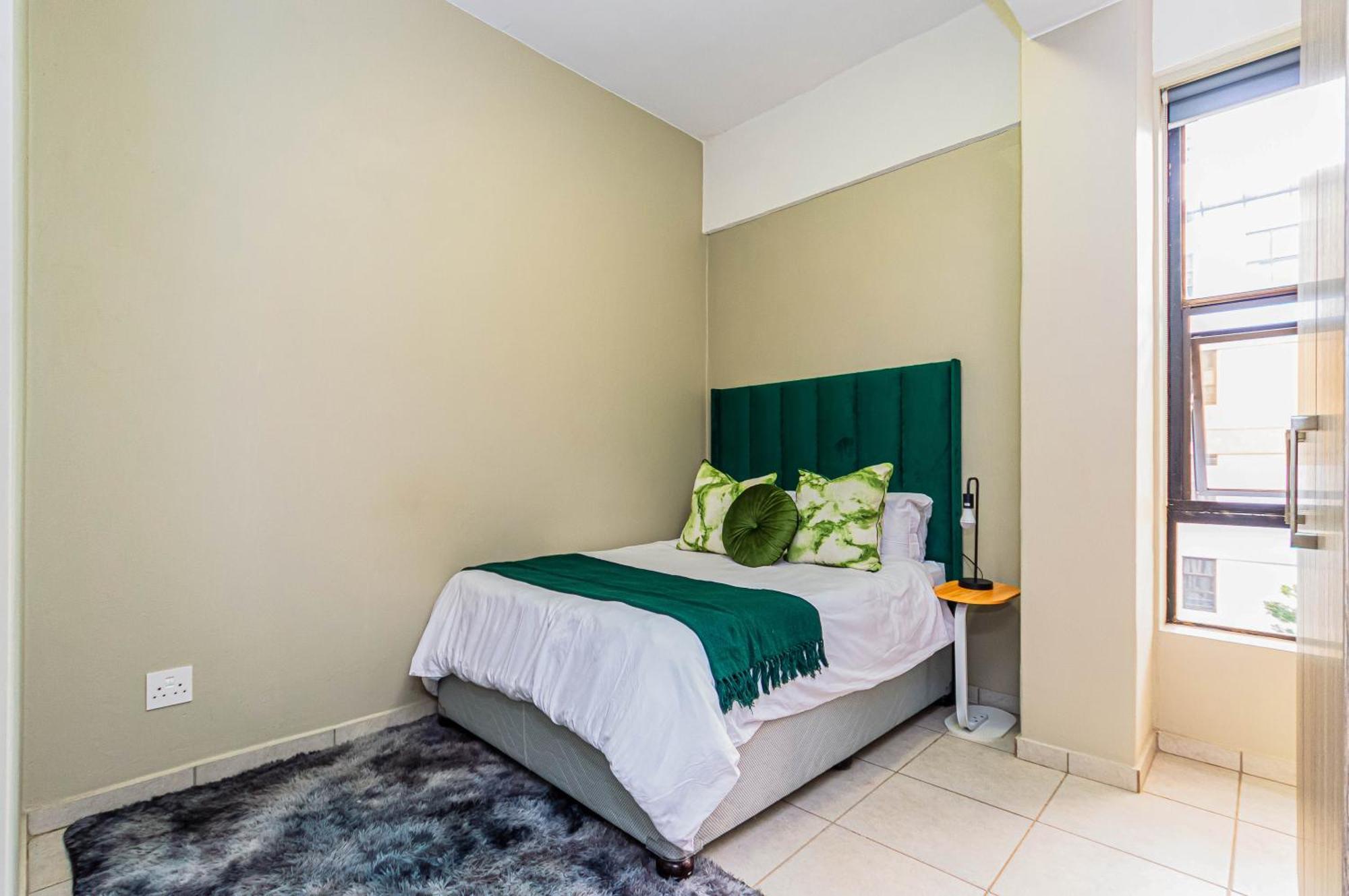 1 Bed Serene At The Bolton, Rosebank, Apartamento *