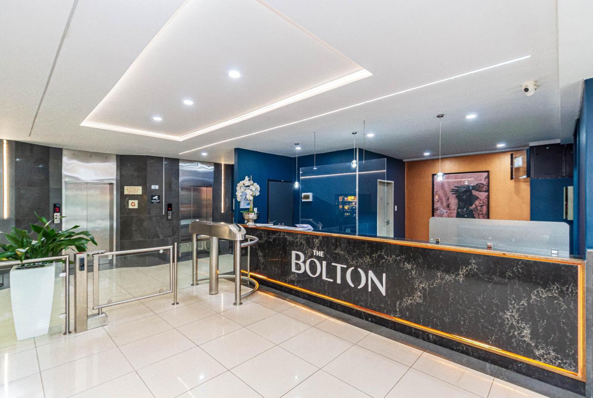 1 Bed Serene At The Bolton, Rosebank, Apartment Johannesburg