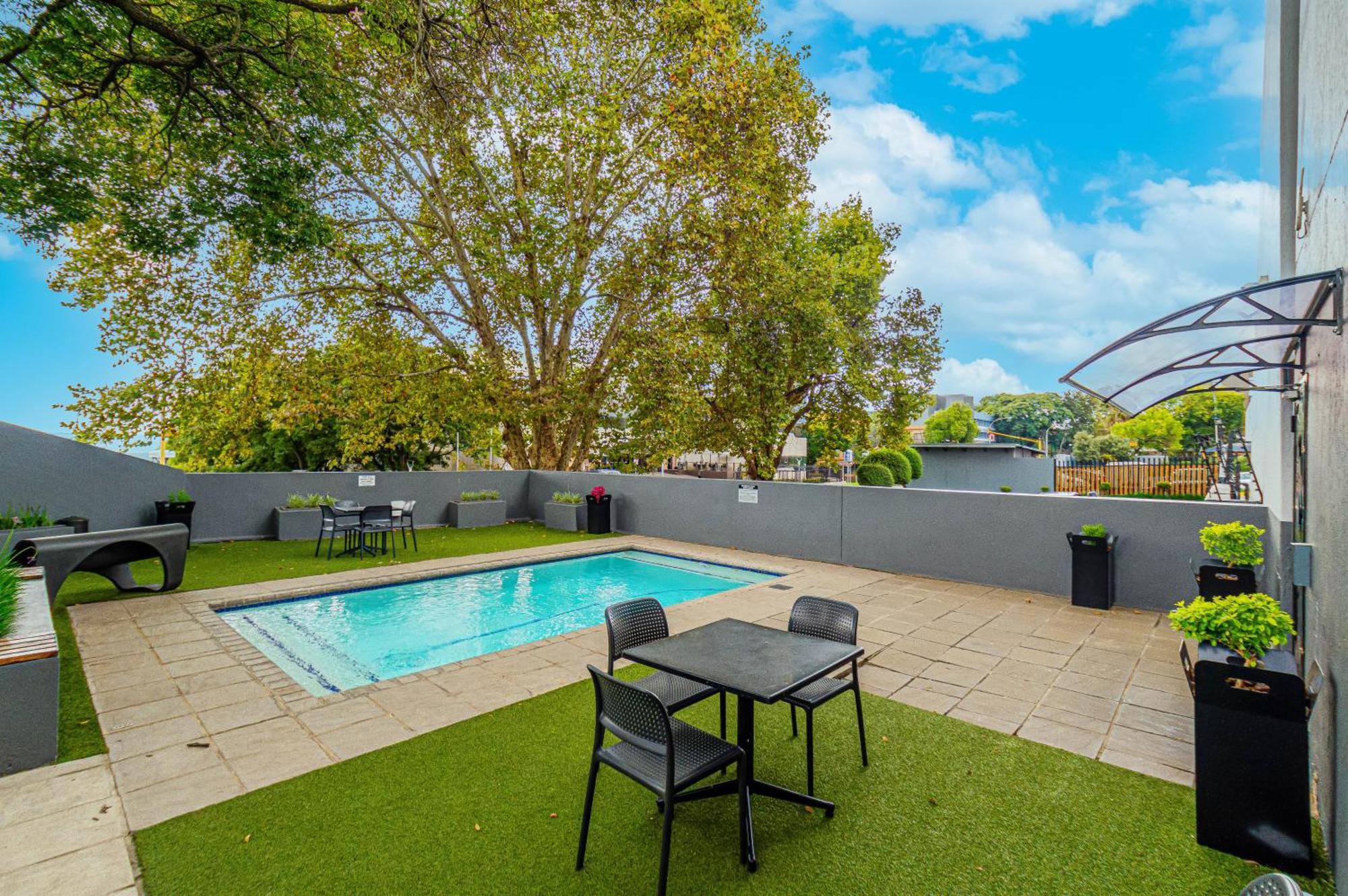 Apartment 1 Bed Serene At The Bolton, Rosebank,
