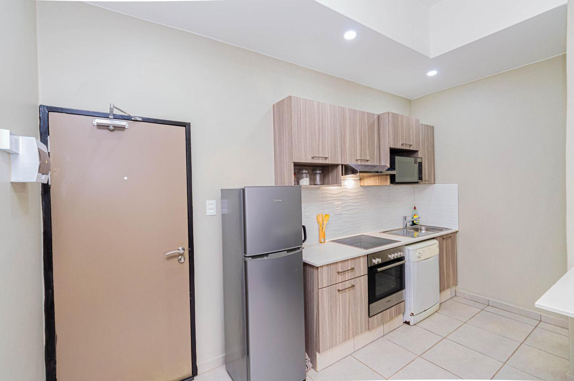 1 Bed Serene At The Bolton, Rosebank, Apartment
